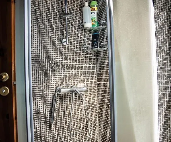 *2 Bdr Log House /mountains/queen Bed/fireplace * Γούρρη